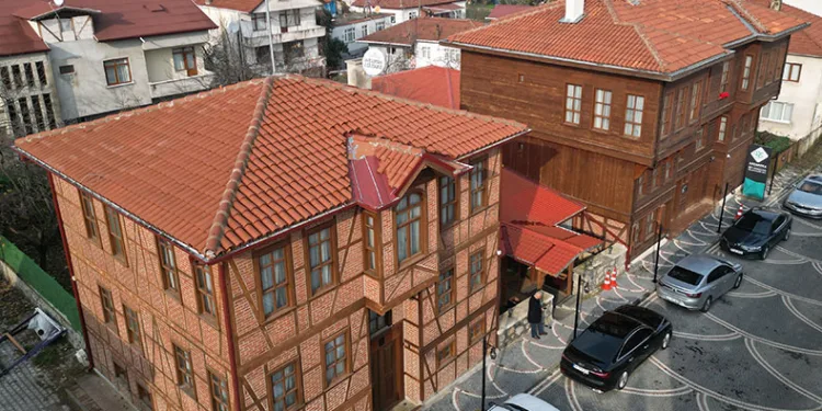 Düzce Belediyesi’nden denize sıfır tesis