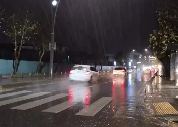 İstanbul’un Anadolu Yakası’nda sağanak yağış
