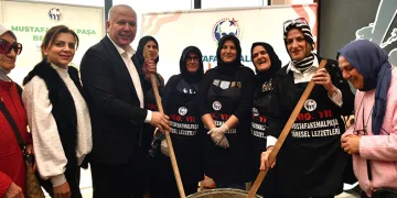 Mustafakemalpaşa’nın Yöresel Lezzetler kitabı görücüye çıktı