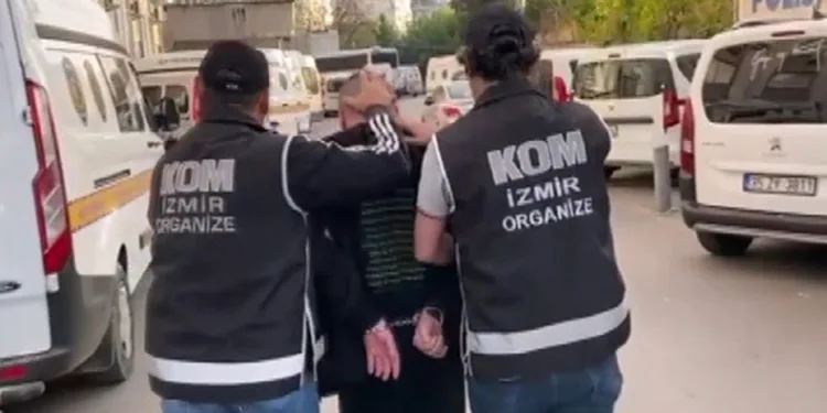 İzmir’de mafya yapıları bir bir çökertildi
