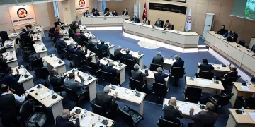 2023’te 876 kararın altına imza attı