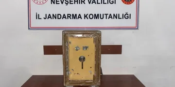 Belediye binasına giren hırsız tutuklandı