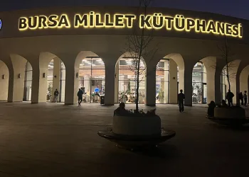 Millet Kütüphanesi artık 24 saat açık