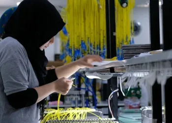 Ücretli çalışan ekimde yıllık bazda yüzde 2,6 arttı