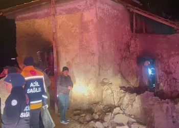 Müstakil evde yangın