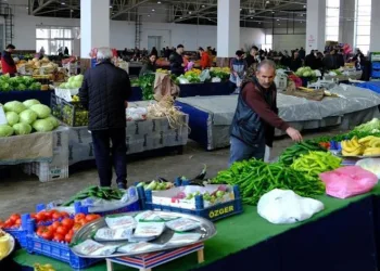 Ekonomik güven endeksi 96,4 oldu.