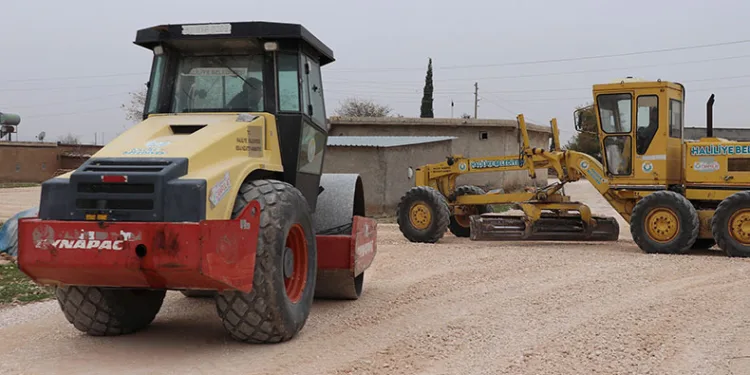 Kırsal mahallelerde üstyapı çalışması devam ediyor
