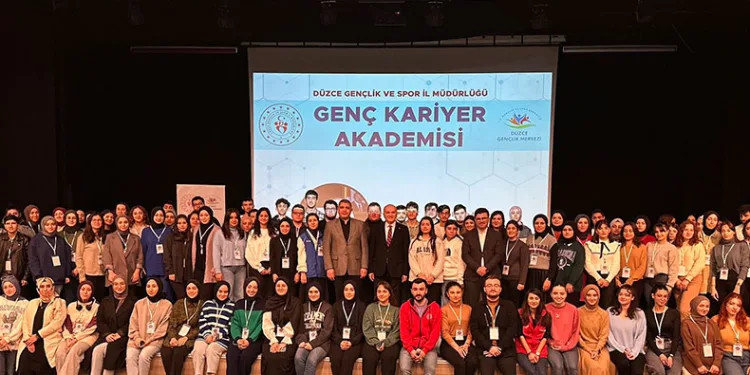 Gençlere tecrübelerini aktardılar