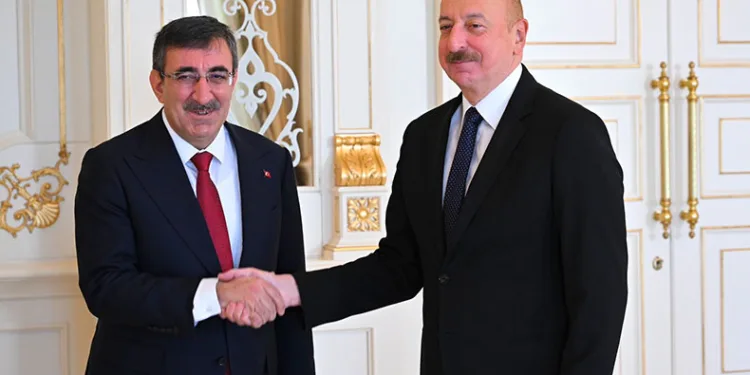 Cevdet Yılmaz, Azerbaycan Cumhurbaşkanı Aliyev ile görüştü