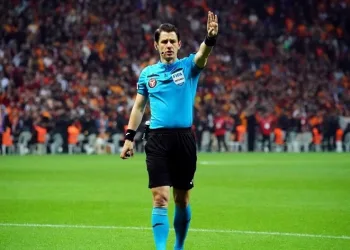 FIFA hakemlerinden, Halil Umut Meler’e destek mesajı