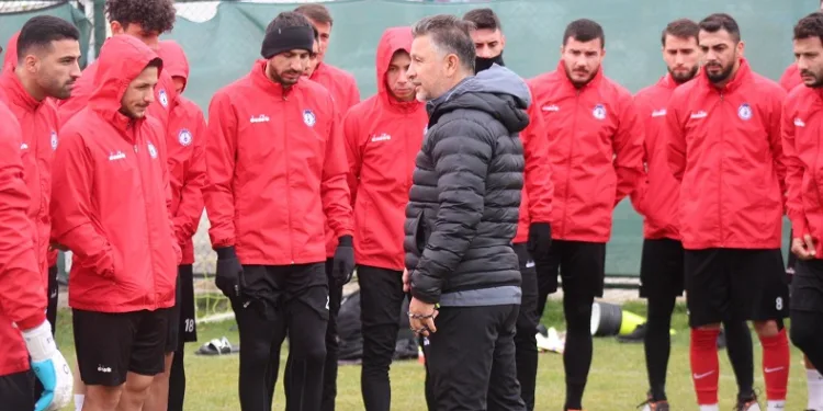 Afyonspor’da moraller yerinde