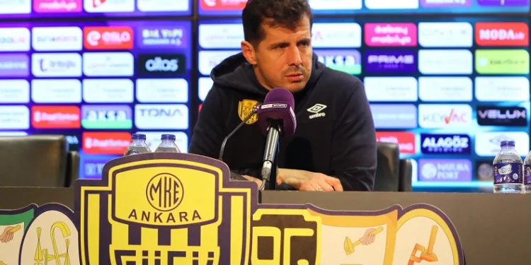 Ankaragücü Teknik Direktörü Emre Belözoğlu: “2 puanı kaçıran tarafın biz olduğumuzu düşünüyorum”