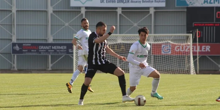 Denizlispor deplasmanda güldü