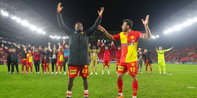 Göztepe’de Stanimir Stoilov’dan kusursuz başlangıç