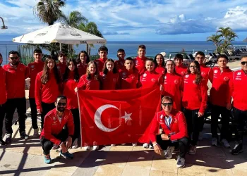 Antalyaspor’un milli yüzücüleri dünya sahnesinde