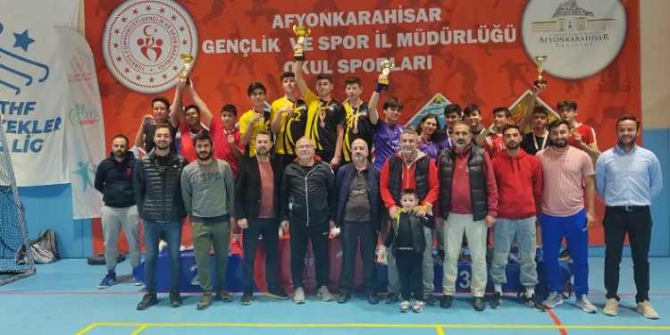 Masa tenisi müsabakaları tamamlandımüsabakaları tamamlandı