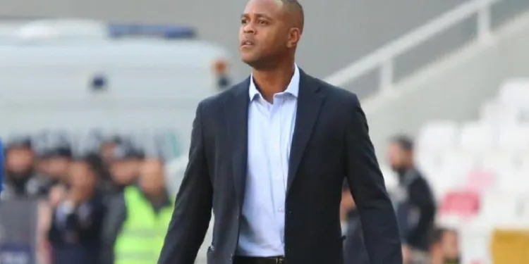 Adana Demirspor’da Patrick Kluivert dönemi sona erdi