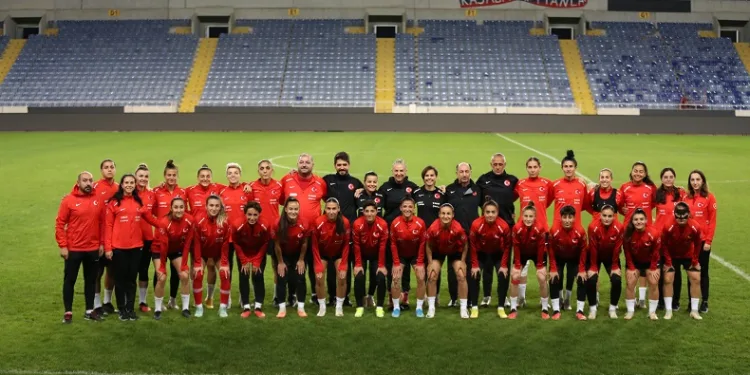 A Milli Kadın Futbol Takımı, 6’da 6 yapmak istiyor