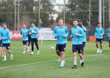 Alanyaspor, Kocaelispor ile oynayacağı maçın hazırlıklarını tamamladı