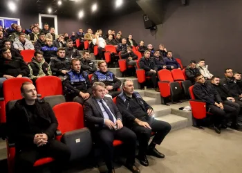 Zabıta ekiplerine biber gazı eğitimi