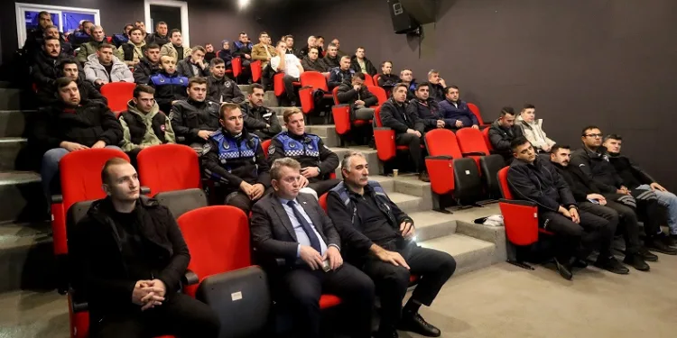 Zabıta ekiplerine biber gazı eğitimi