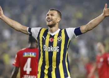Fenerbahçe’de Dzeko, Beşiktaş’ta Aboubakar