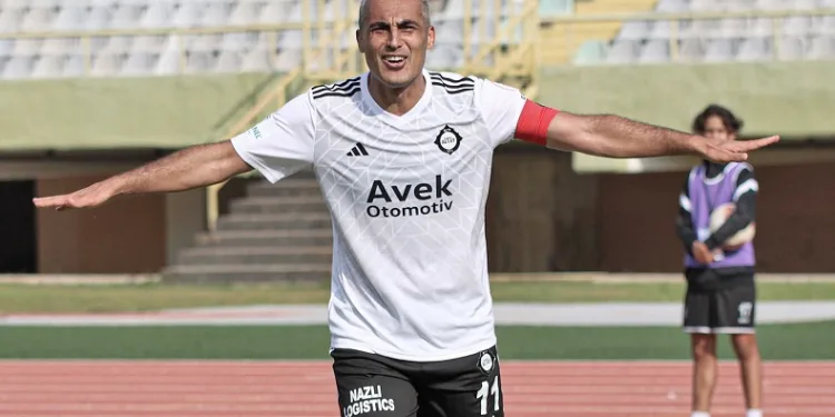 Altay’ın 42’lik golcüsü, bu sezon 3 gole ulaştı