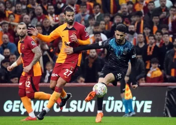 Galatasaray ile Adana Demirspor 39. randevuda