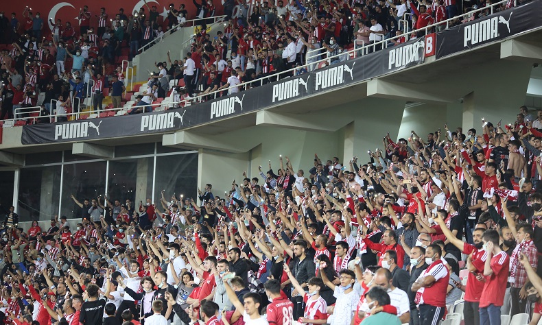 Sivasspor - Galatasaray maçının biletleri satışa çıktı