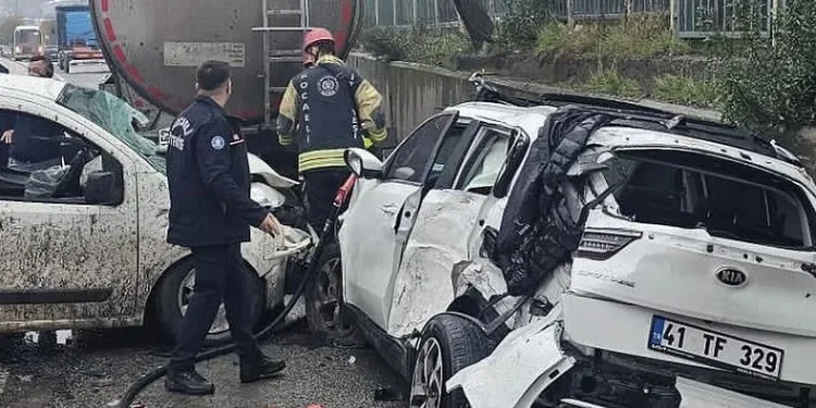 Kayganlaşan yolda feci kaza