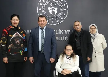 İki madalya ile döndü,Ali İhsan Kabakcı’yı ziyaret etti