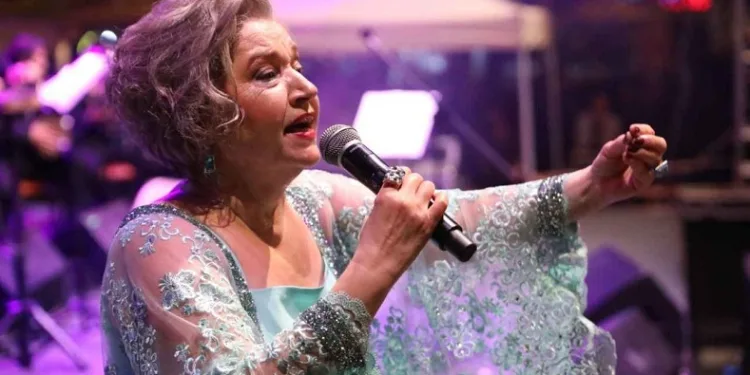 Zeki Müren büyük ödülüne layık görüldü