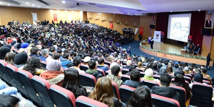 Bingöl’de ‘Çanakkale Ruhu’ konferansı