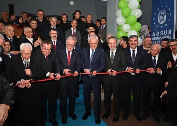 Bursa’dan Muş’a gençlik merkezi