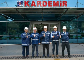 Malezya Büyükelçisi’nden KARDEMİR’e ziyaret