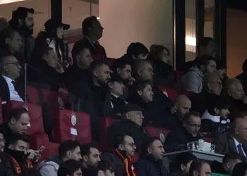 Vincenzo Montella, Galatasaray – Adana Demirspor maçını izledi