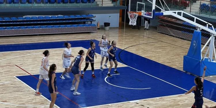 Kadınlar Bölgesel Basketbol Ligi: Düzce Atletik: 61 – Güngören Belediyespor: 51