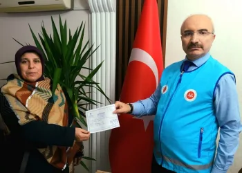 Gediz’de Filistin’li mazlumlar için duygulandıran bağış