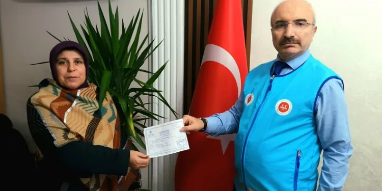 Gediz’de Filistin’li mazlumlar için duygulandıran bağış