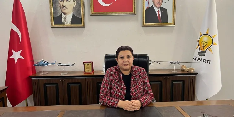 Kırşehir Belediyesinin ‘zimmete para geçirme’ açıklamasına AK Parti’den tepki