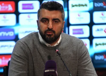 Gençlerbirliği Teknik Direktörü Sinan Kaloğlu: “Çocukların ortaya koyduğu mücadeleden, karakterden memnunum”
