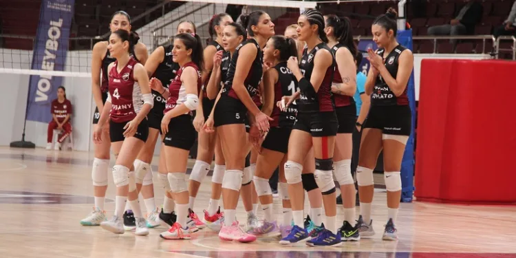 KFC Kadınlar Voleybol 1. Lig: Bordospor: 0 – İba Kimya Ted Ankara Kolejliler: 3
