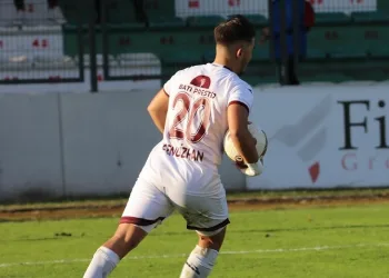 Elazığspor’da Cengizhan Akgün başarılı penaltıları ile takımını ayakta tutuyor