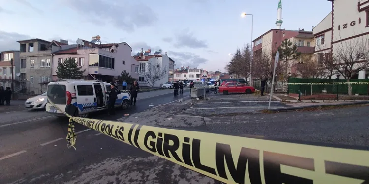 Bıçaklı kavgada 1 kişi hayatını kaybettti