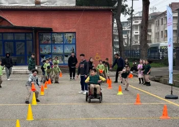İlkokul fiziksel etkinlikleri oyunları devam ediyor