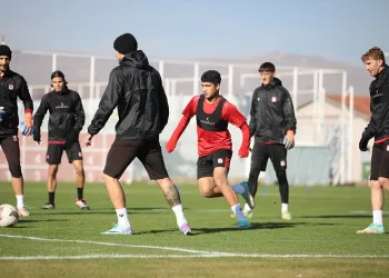 Sivasspor’da Başakşehir mesaisi sürüyor