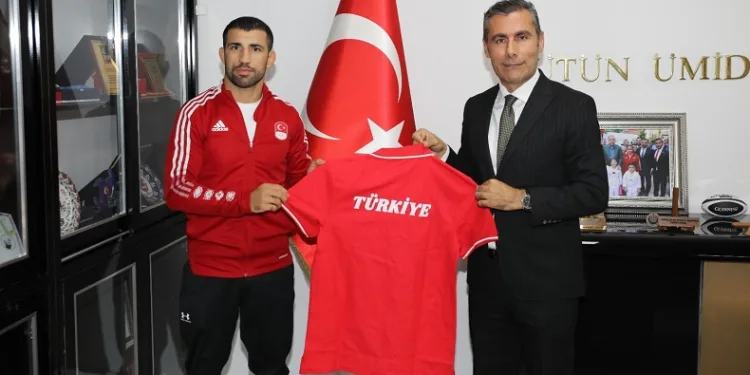 Adıyamanlı sporcu Avrupa şampiyonu oldu