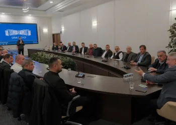 Esnaf odalarından Başkan Aşgın’a destek ziyareti