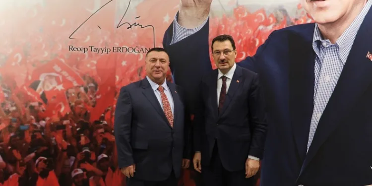 Başkan Özkan Alp’ten önemli ziyaret