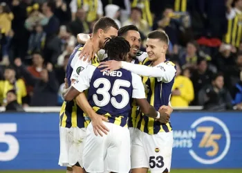 Fenerbahçe, Avrupa Konferans Ligi’nde son 16’da